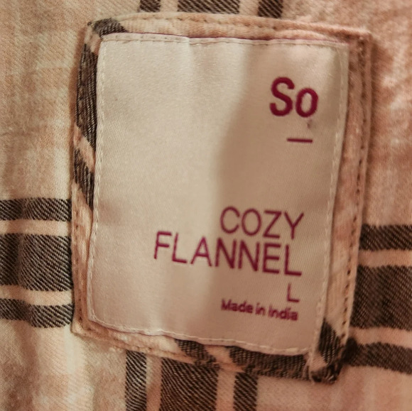SO Size Large Cozy Plaid Button Down Flannel - Picture 5 of 10